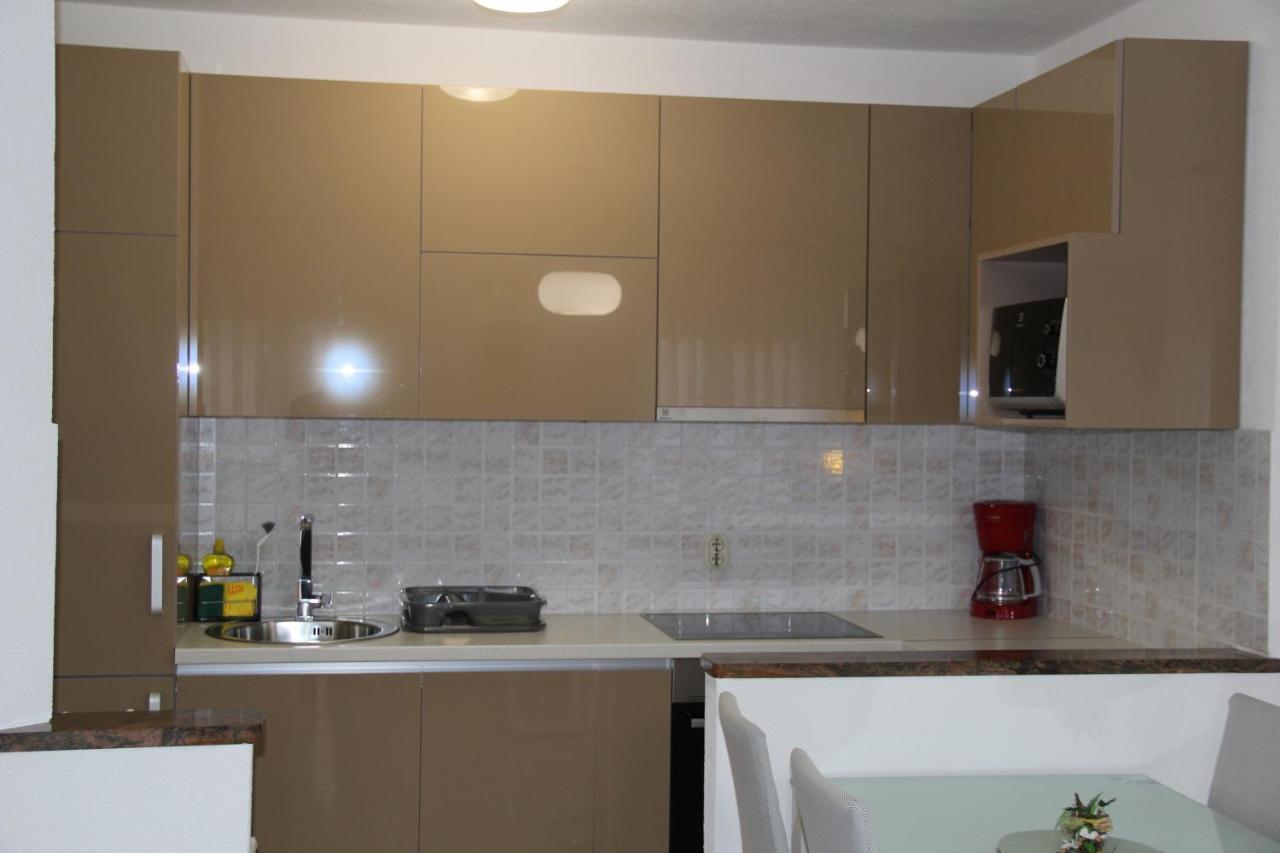 Apartment Zarko Vrsar Exterior photo